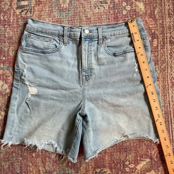 J. Crew Light Wash Women’s 29 Denim Distressed Shorts 5” inseam - Picture 3 of 8